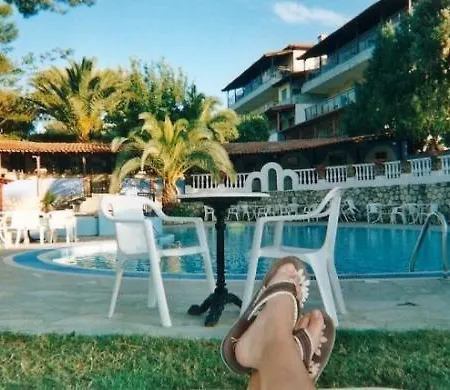Kassandra Bay Village 3* Kriopigi