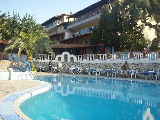 Otel Kassandra Bay Village 3*